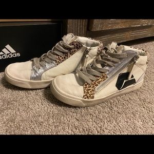 Dolce Vita sneakers